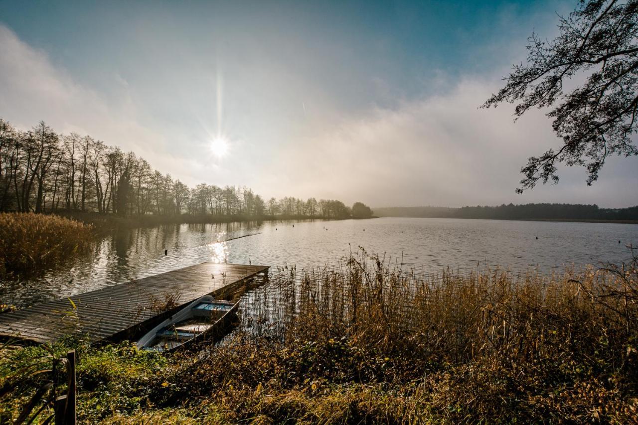 5 Sterne Ferienhaus Direkt Am See Mit Sauna-Kamin-Garten Krakow am See Zewnętrze zdjęcie