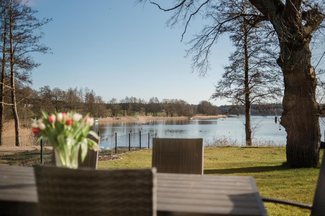 5 Sterne Ferienhaus Direkt Am See Mit Sauna-Kamin-Garten Krakow am See Zewnętrze zdjęcie