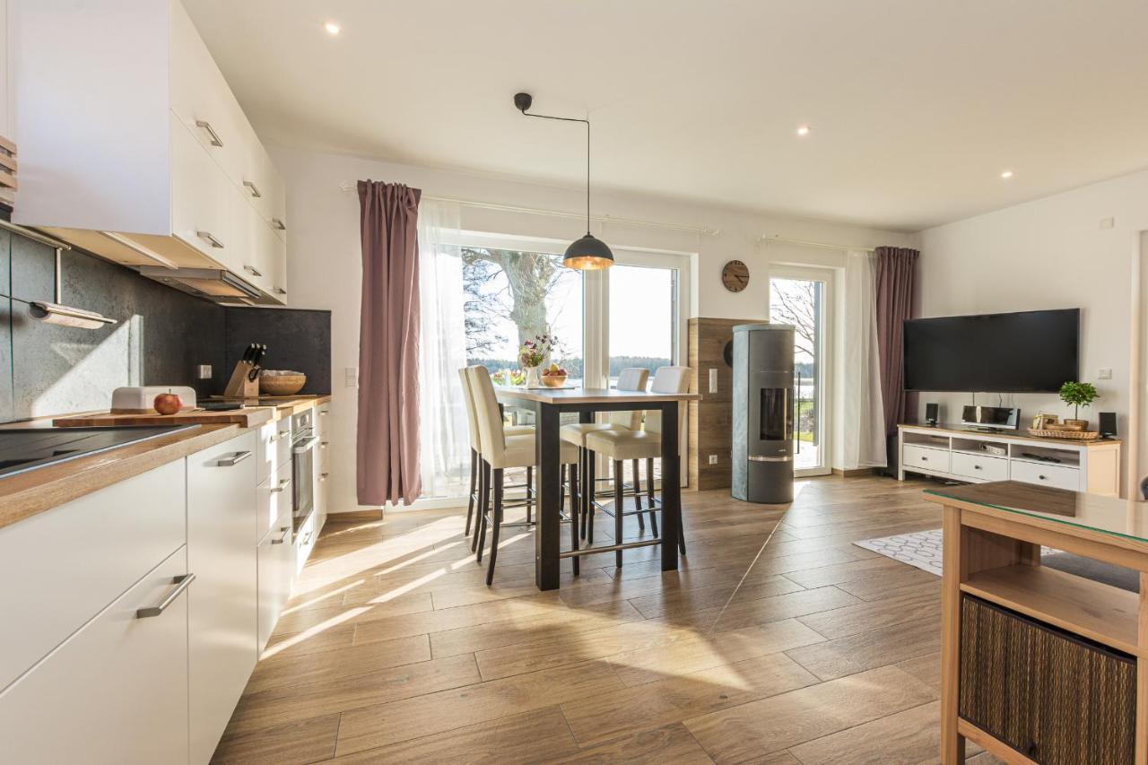 5 Sterne Ferienhaus Direkt Am See Mit Sauna-Kamin-Garten Krakow am See Zewnętrze zdjęcie