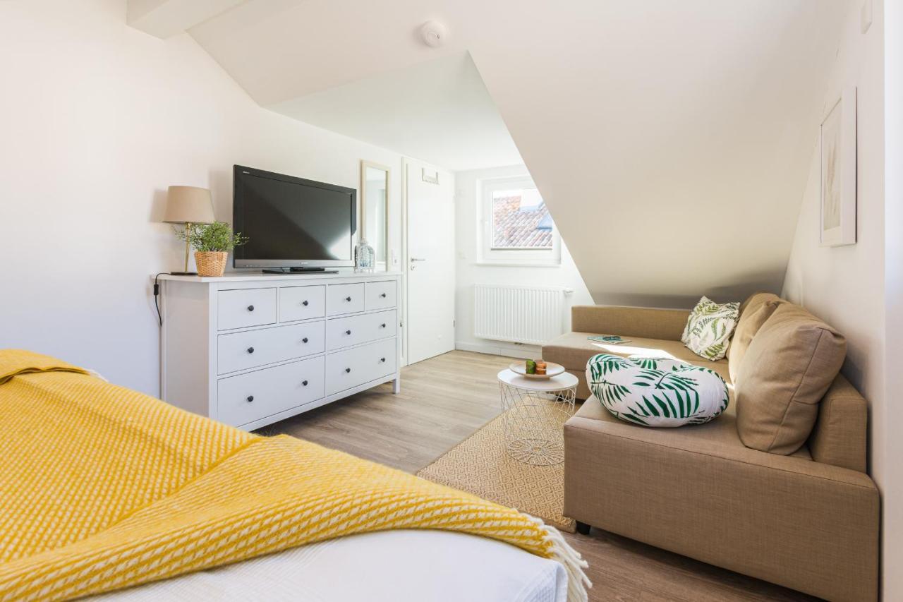 5 Sterne Ferienhaus Direkt Am See Mit Sauna-Kamin-Garten Krakow am See Zewnętrze zdjęcie